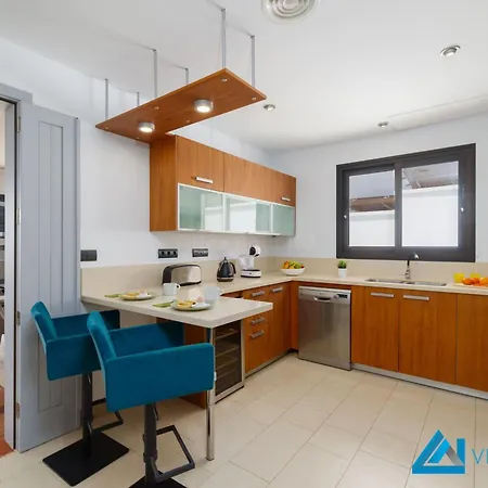 Vista Del Mar By Now Ltd *